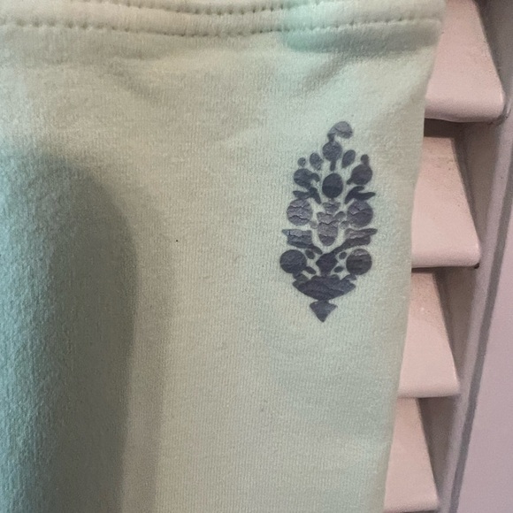 Free people good karma legging light green size M/L - Picture 3 of 5